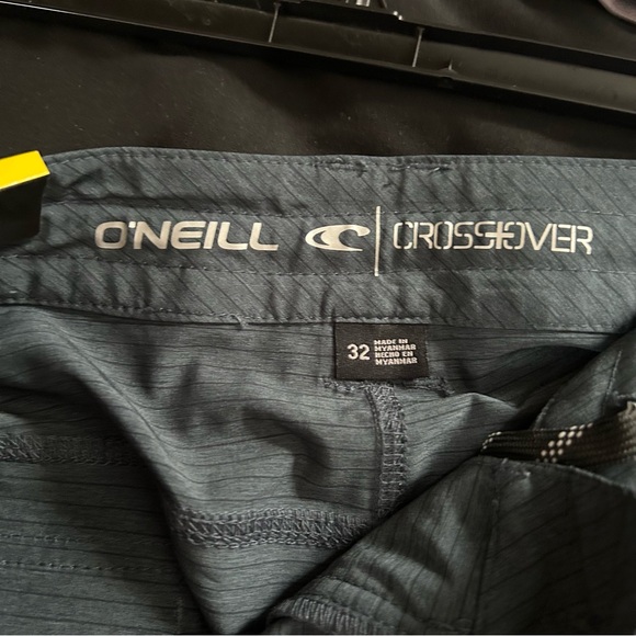 O'Neill Men's Hybrid Crossover Cargo Shorts - Picture 2 of 9